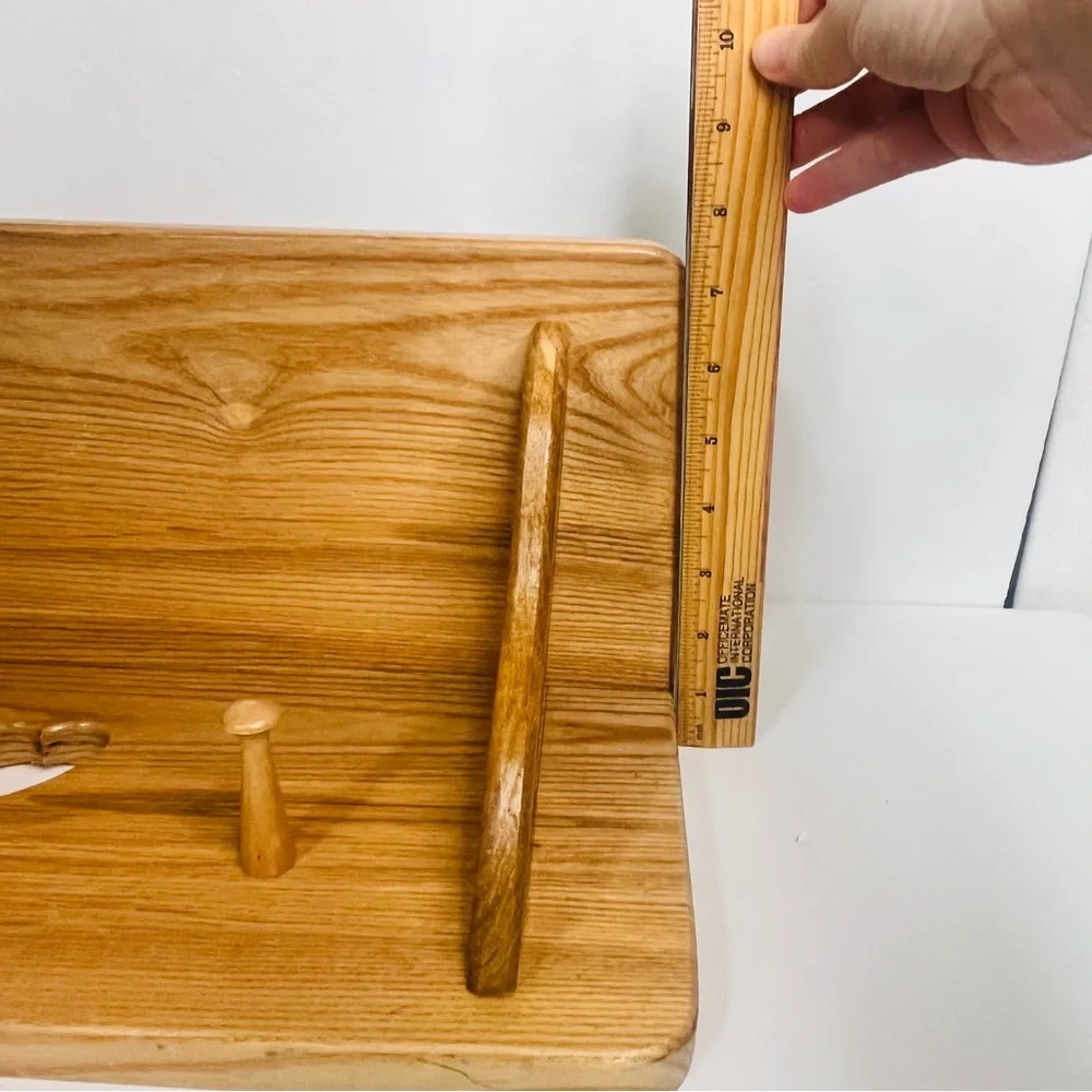 vintage‎ wooden shelf heart cut out 2 pegs 10x18 inch solid wood